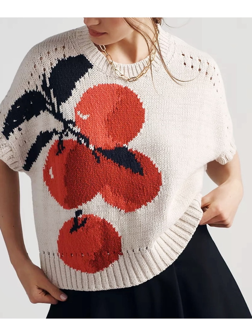 Anthropologie / Maeve Short-Sleeve Apple Knit Sweater - Picture 2 of 6